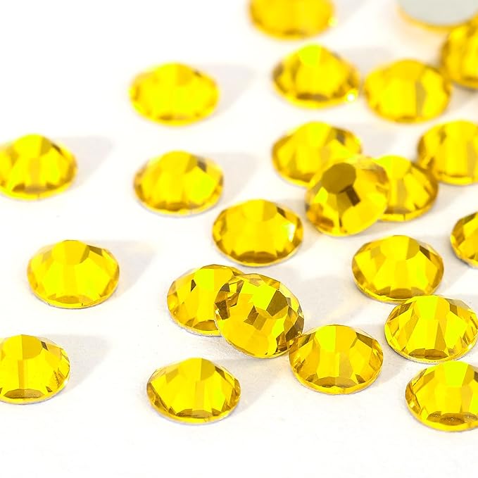 Novani Rhinestones 3000Pcs Flatback Crystal Round Loose Gemstones Glass Rhinestones for Crafts Makeup Nail Art Clothes Shoes DIY Decorations(SS8, 2.3-2.5mm,Citrine)
