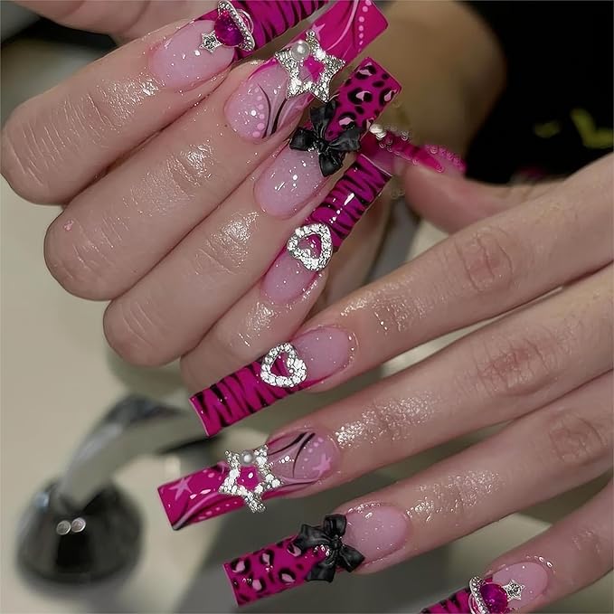RTKHFZE Square Press on Nails Long Fake Nails Rose Red French Tip Glue on Nail with 3D Bow Acrylic Nails Press ons Star Y2k False Nails for Women Manicure Stick on Nail
