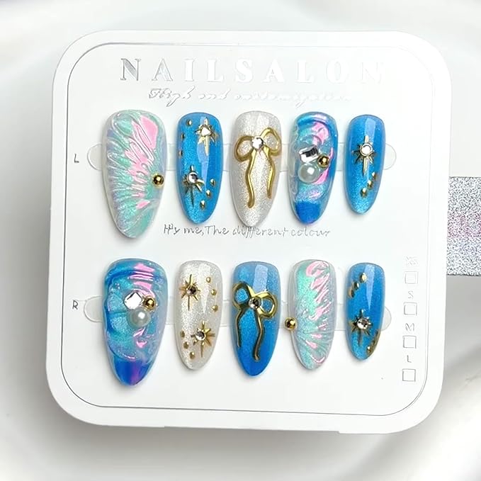 30Pcs Handmade Press on Nails Ocean Shell Holographic Fake Nails with 3D Gold Beads Starfish Bow Pearl Designs Medium Almond False Nails Glossy Full Cover Artificial Acrylic Nail for Women