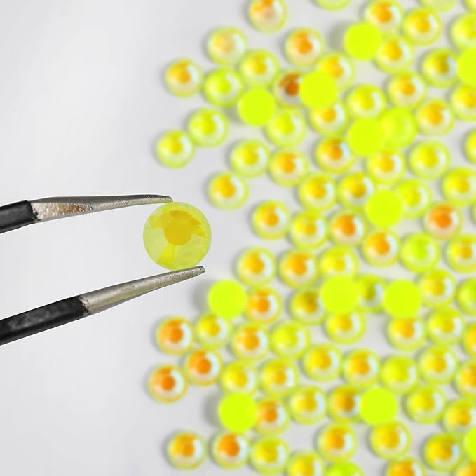 Beadsland 1440pcs Flat Back Crystal Rhinestones Round Gems for Nail Art and Craft Glue Fix, Luminous Yellow, SS16,3.8-4.0mm
