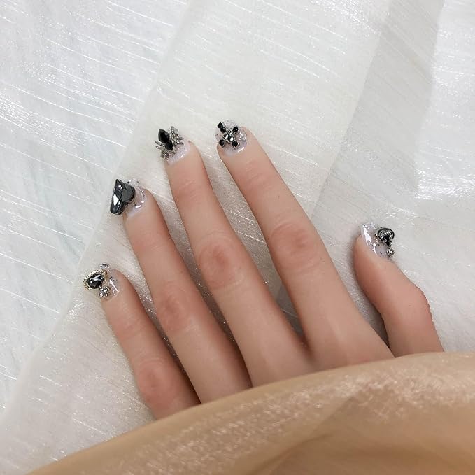 2025 Handmade Nails Reusable Short Press-On Nails with Heart Spider Planet Full Coverage Women's Fake Nail Set (Love Planet, Short)