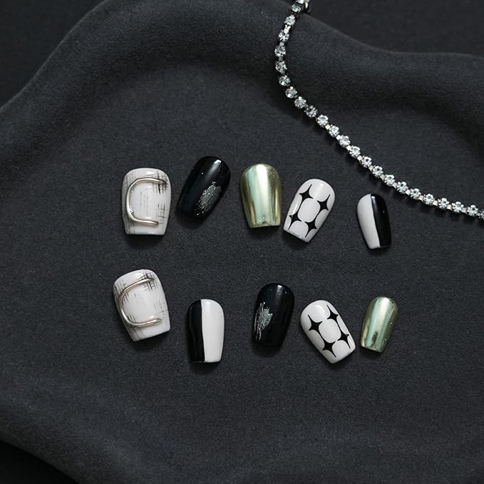 Trendy Press On Nails Black White Gold - 3D Short Square Nails Metallic Glitter Glossy Reusable Gel Press on Acrylic Fake Nail for Daily Nail Art (Starry Glow,M)