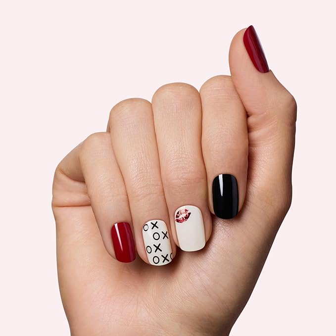 Dashing Diva Gloss Nail Strips - Admittedly Obsessed - UV Free, Chip Resistant, Long Lasting Gel Stickers - Contains 32 Wraps, 1 Prep Pad, 1 File
