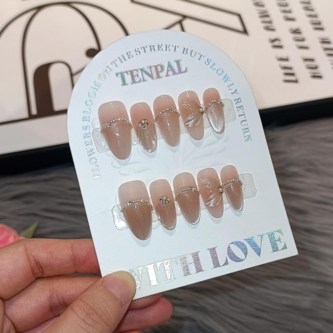Mermaid Cat Eye Press on Nails 10Pcs Kit,Medium Almond Nude Pink Fake Nails with 3D Wave Shell, Chain Rhinestone French Tips Spring Summer False Nails,Handmade Glue on Nails Luxury Design(M)