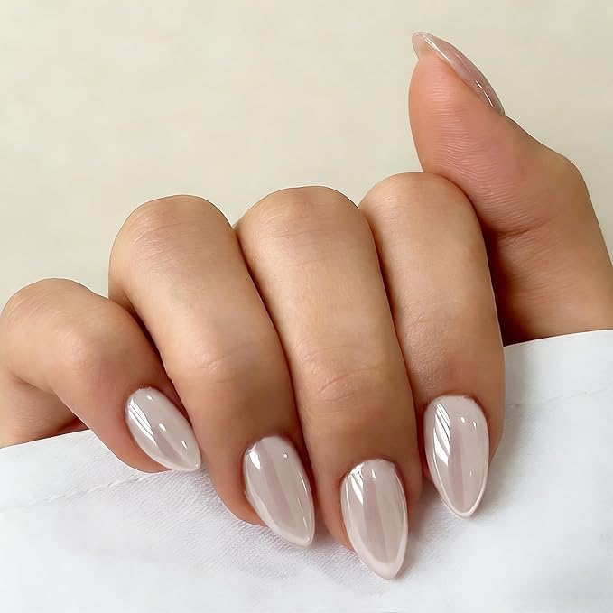 Chrome Ivory White Press on Nails Short Almond, Glazed Cute Fake Nails with Sparkle Mirror Design, Shiny Off White Glue on Nails Stiletto, Gel Nail Press ons with Glue for Fingernail 30 Pcs