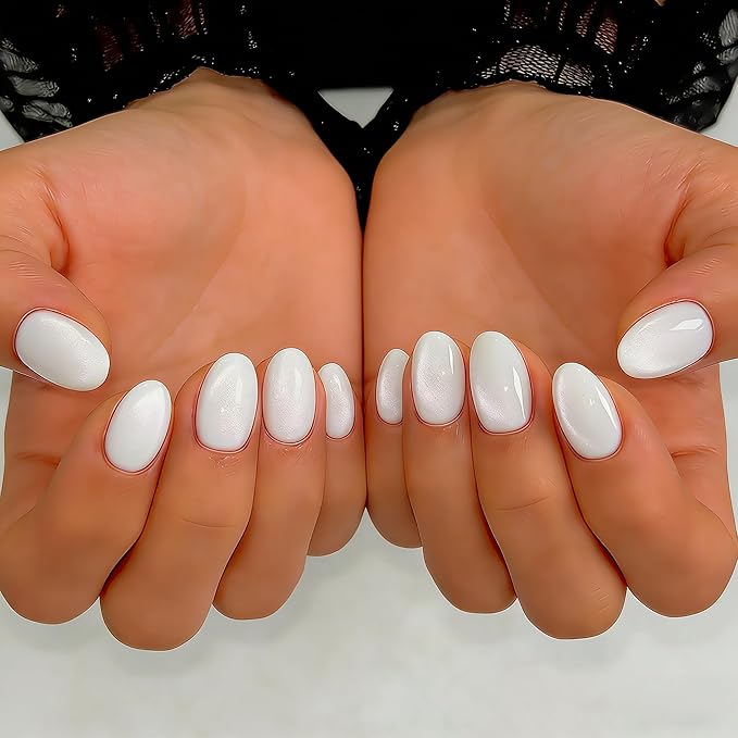 Cat Eye Press on Nails Short, Chrome Press on Nails Oval, Thick Glazed White Fake Nails Press ons for Women, Reusable Magnet Bling Glitter Glue On Nails Almond in 15 Sizes, 30 Pcs