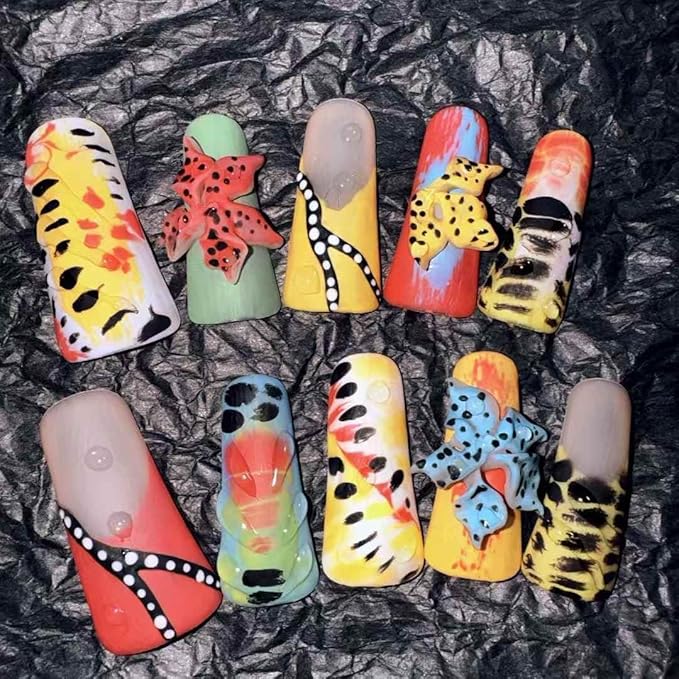 Artisan Fake Nails with 3D Alien Art Dark Theme Unique Design for Easy Application Size S