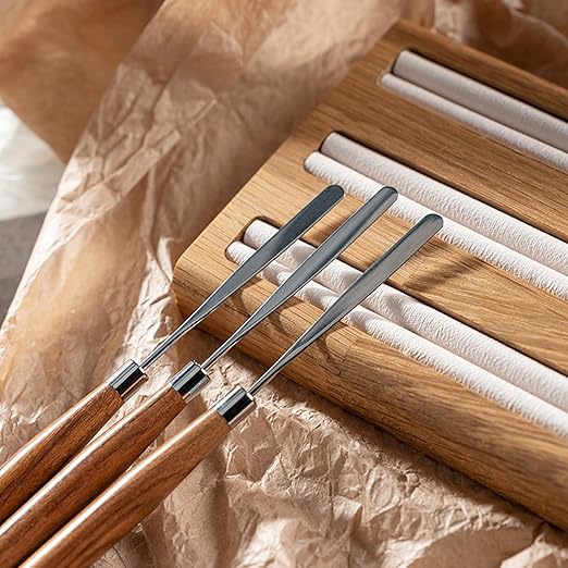 Palette Knife Painting Spatula for Oil, Acrylic Paint, Metal Painting Knife Mixing for Art, Palette Scraper for Creative Painting,Color Mixing, Smearing.1Pc