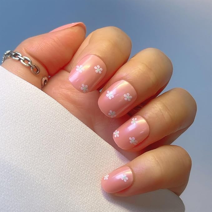 24 Pcs Press on Nails Square Short Fake Nails with Flower Design Acrylic Nails Full Cover Artificial Glue on Nails Reusable Nail Tips Nude Glossy Stick on Nails Manicure Art for Women
