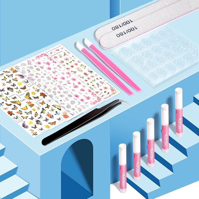 TsMADDTs Press On Nails Almond, 24 Colors 720 pcs Short Fake Nails with Glues, Stickers, Tweezer for Women
