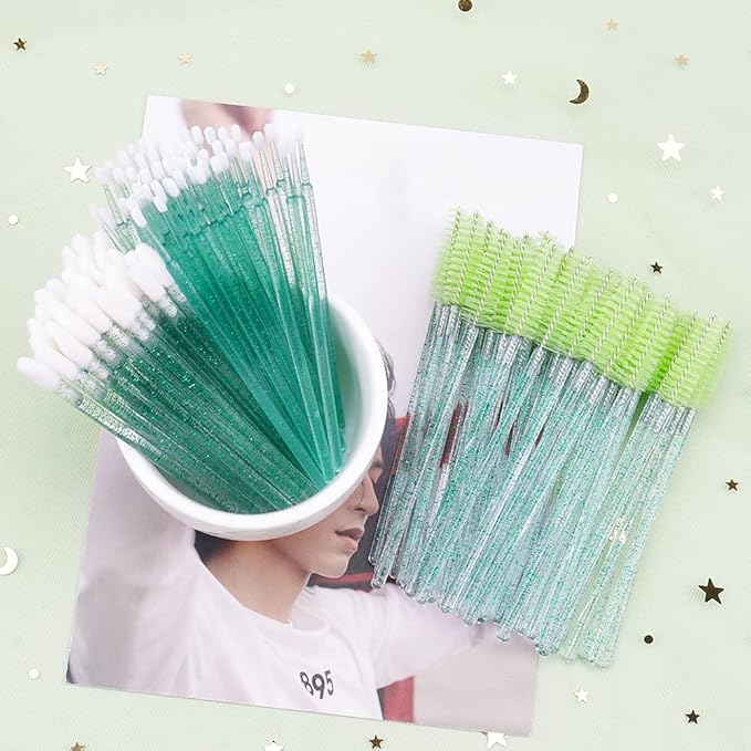 300 Pack Disposable Spoolies Brushes Sets Mascara Wand Lip Brushes Cotton Swab for Eyebrow Eyelash Extension Tattoo Lipstick Applicator(Green)