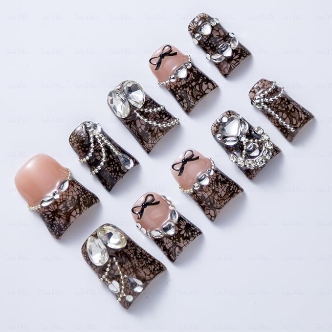 10 Pieces Luxury Acrylic Press On Nails Short Handmade Duck Nails, Black Thickened False French Nails, 3D Lace Texture, Large Rhinestones, Reusable Fake Nails, Acrylic Nails (M)