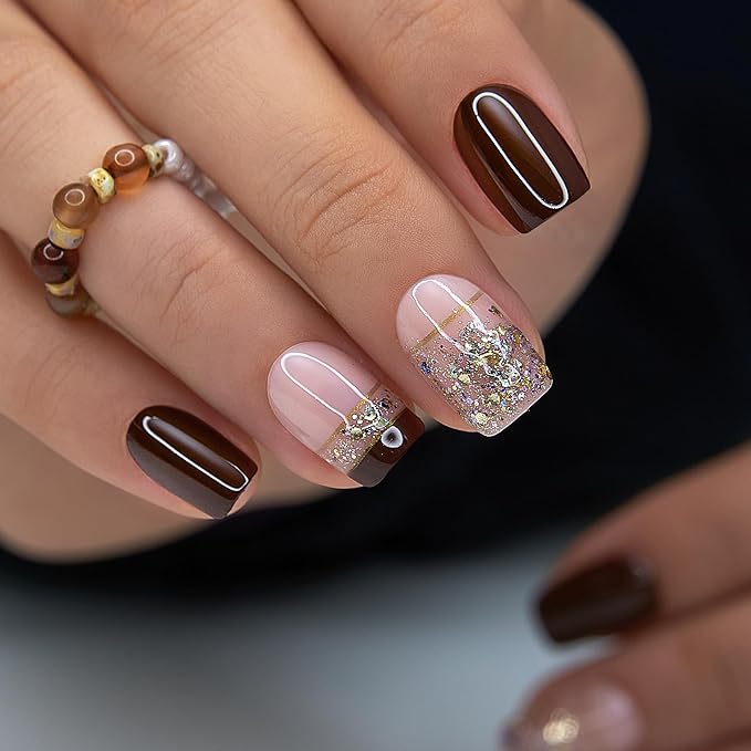 Curvlife Press on Nails Acrylic Medium Fake Nails with Golden brown Design Full Cover False Nails for Women Reusable Nail Kit with Nail Glue Adhesive Tabs