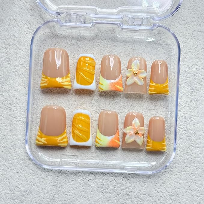 Handmade Duck Press on Nails with Glue，3D Flower Design Fake Nails Ripple Glossy Luxury Rhinestone Artificial Glitter Charm Full Cover Thick False Nails for Girls Festival Party 10 Pcs (Size M)