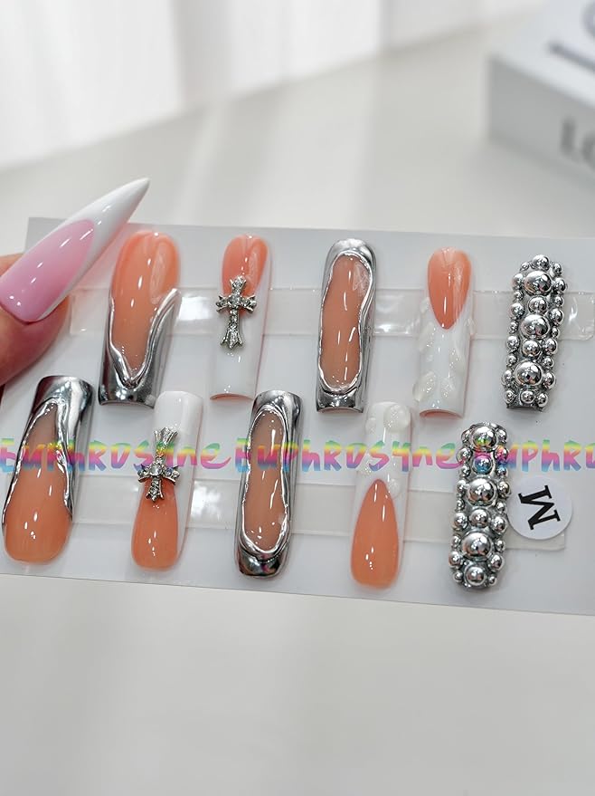 Euphrosyne Nude Ombre Coffin Fake Nails – 10pcs Extra Long Press Ons with Bold Rhinestone Chains & Star Dangles | Showstopper Glam Nails for Party, Stage, or Photos