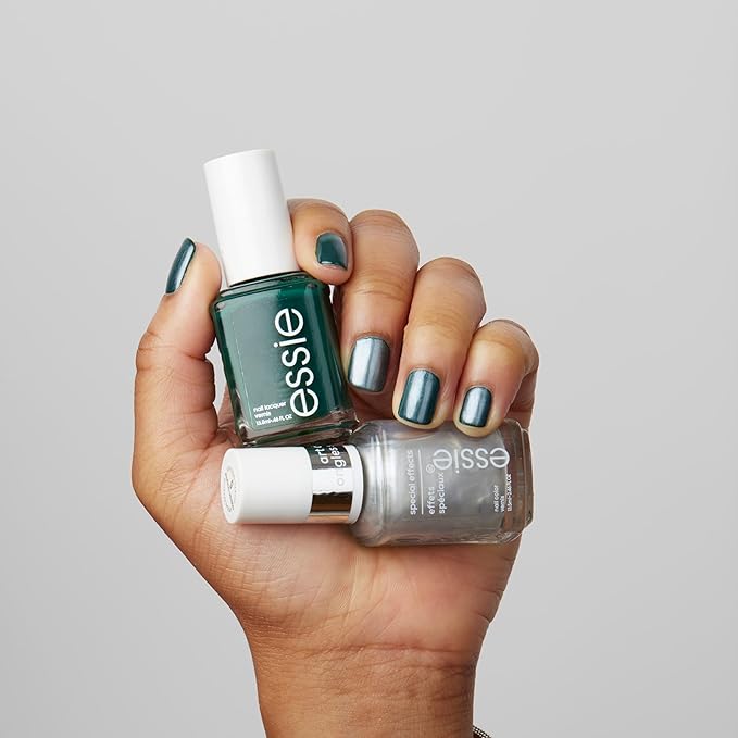 essie nail polish, vegan, holiday 2 piece nail polish gift set, 1 kit