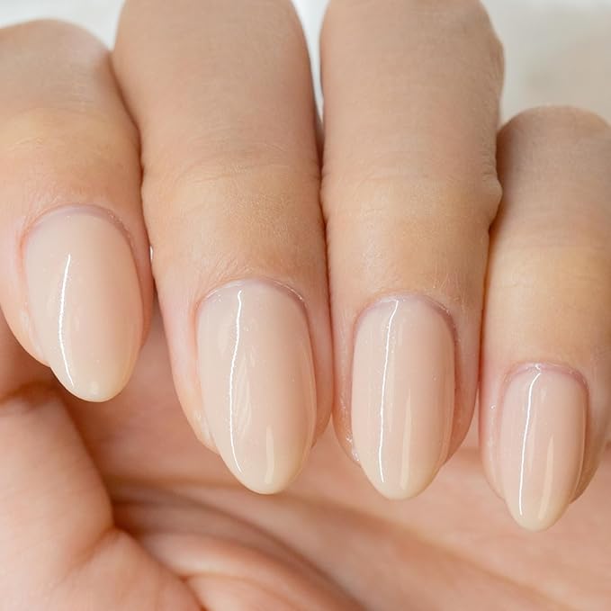 Gelish Brush-On Builder - Professional Soak-Off Gel Polish for Extensions, Overlays, Nail Art, Self-Leveling, HEMA-Free, Vegan, Long-Lasting, UV/LED Cured (Beige Nude)