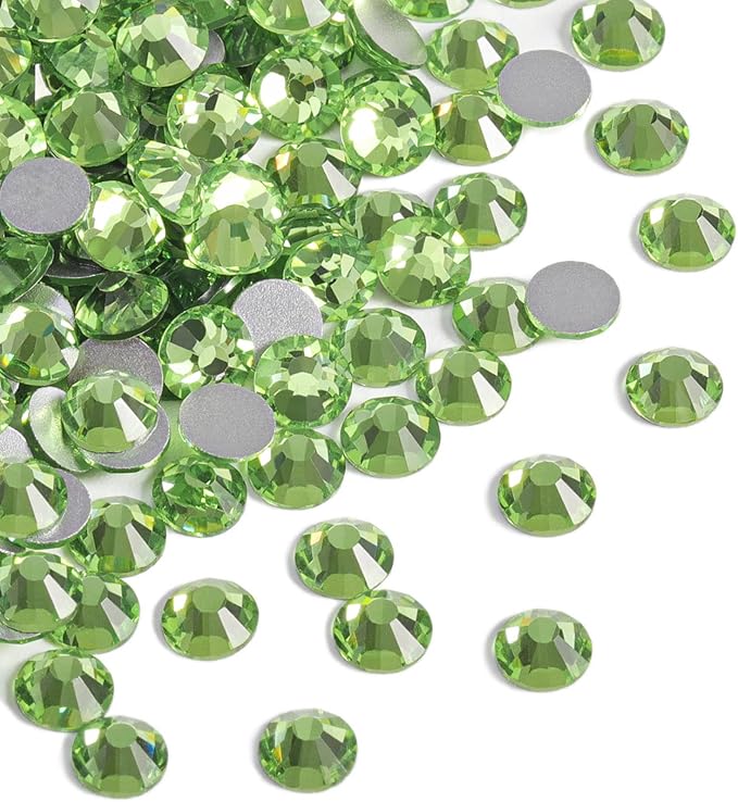 Beadsland 2880pcs Flat Back Crystal Rhinestones Round Gems for Nail Art and Craft Glue Fix,Light Green,SS3,1.2-1.4mm