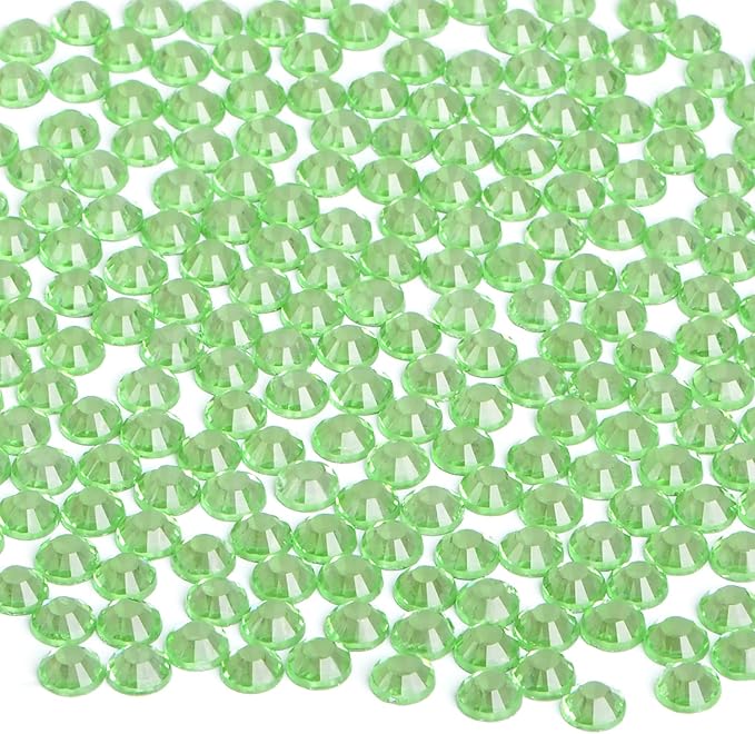 2880 Pieces SS10 Peridot Hotfix Rhinestones Flatback Round Crystal Glass Rhinestones Gems for Crafts Nail Face Art Clothes Shoes Bags DIY