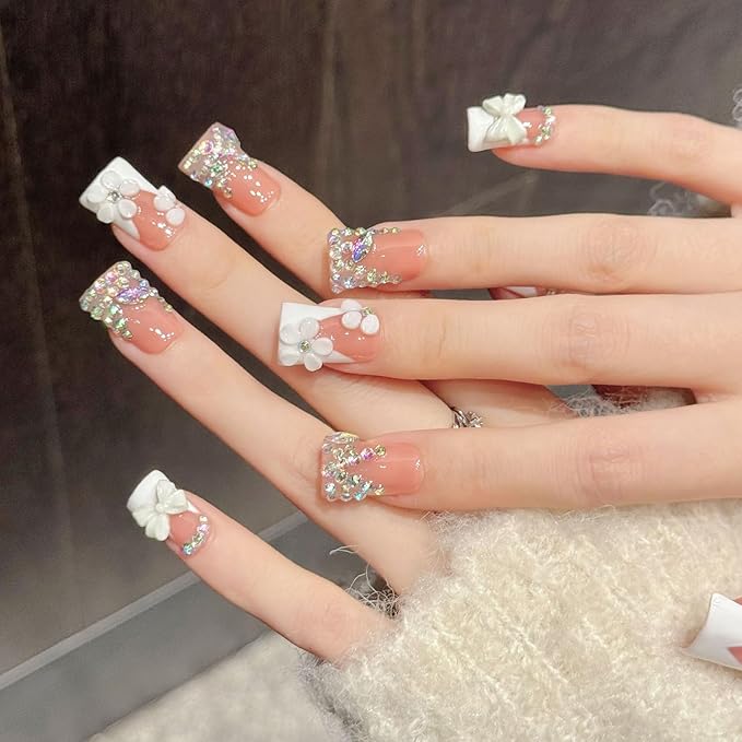10Pcs Medium Handmade Press on Nails Duck Fake Nails French Diamond Bow Design False Nail White Full Cover Glue on Nail for Women