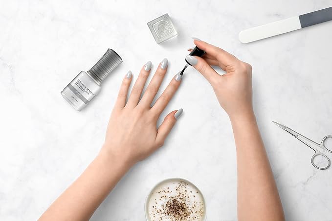 LeChat - Perfect Match Gel Polish - Martini - Misty Silver with Frost Finish - (0.5 Ounce) - Easy Application - Soak Off Formula