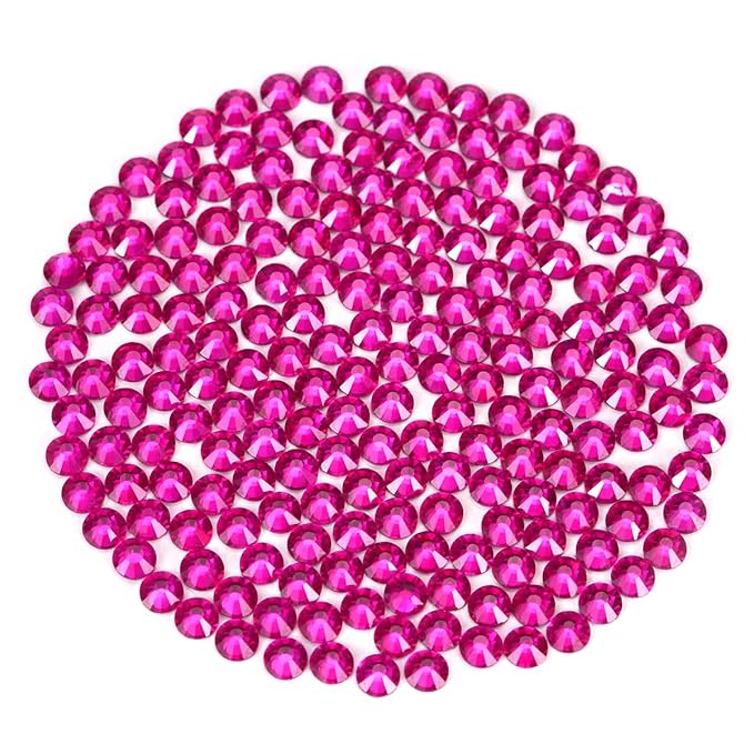 Novani Rhinestones 3000Pcs Flatback Crystal Round Loose Gemstones Glass Rhinestones for Crafts Makeup Nail Art Clothes Shoes DIY Decorations(SS8, 2.3-2.5mm,Peach)