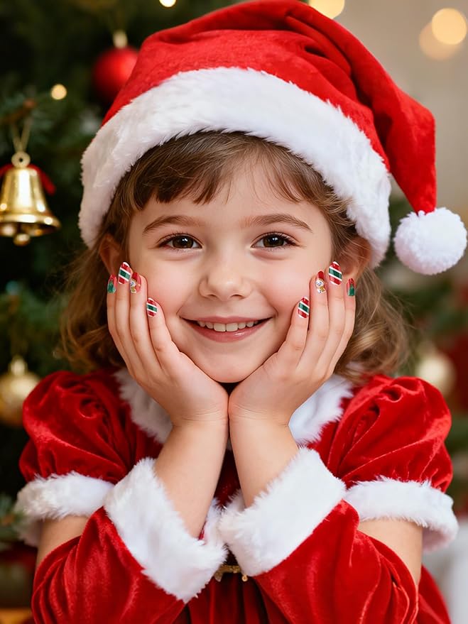 EBANKU Christmas 24 Pieces Press on Nails Kids, Christmas Tree Fake Nail Short Artificial False Nail Kits With Nail Tools for Girls
