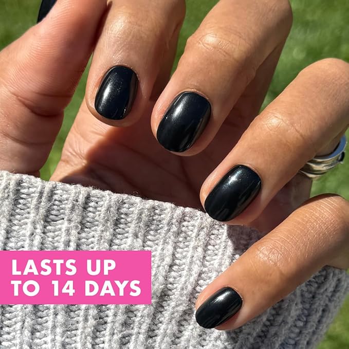 Olive & June Instant Mani Press-On Nails (Glue) | 42 Fake Nails, 21 Sizes | Non-Toxic, Long-Lasting Recycled Materials Realistic Look | Salon-Quality at Home | Short, Round | E+M