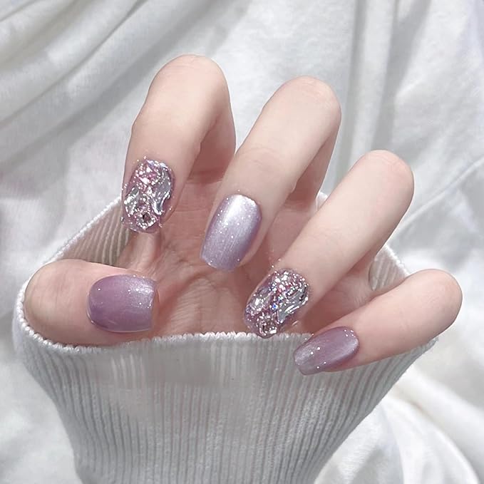 Press on Nails Short Light Purple Cat Eye Stone Gradient Glossy Fake Nails, Sparkling Glitter and Rhinestone Accents, False Nail Tips for Women and Girls, 30Pcs with Glue & Tool Kit