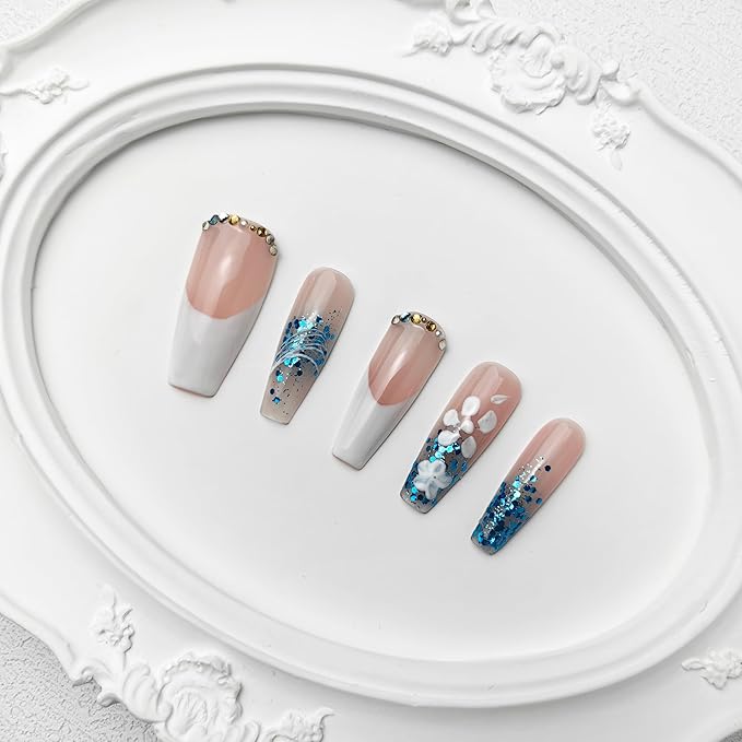 2025 100% Handmade Nails Reusable Medium Press-on Nail French Hand Painted Petals Full Coverage False Nail Set for Women (French-style Petal, Long)