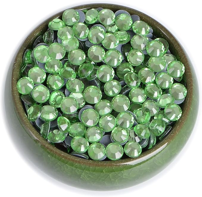 NCB 2880pcs Hotfix Rhinestones, Round Flatback Crystal Glass Hot Fix Rhinestones for Crafts Clothes Shoes Shirts Caps Decoration (Peridot, SS8 2.4mm)