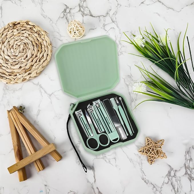 Nail Kit,Nail Clippers,Adult Easter Basket Stuffers Men,Manicure Set,Green Gifts for Women,Cuticle Trimmer,Manicure Kit,Easter Gifts Under 10 Dollars for Men Women,Pedicure Tools for Feet
