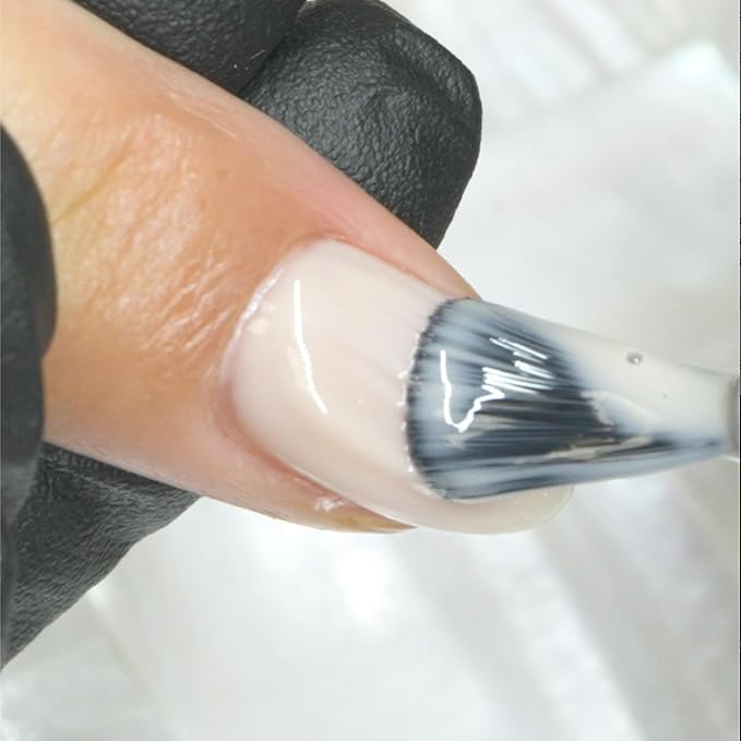 Gelish Brush-On Builder - Professional Soak-Off Gel Polish for Extensions, Overlays, Nail Art, Self-Leveling, HEMA-Free, Vegan, Long-Lasting, UV/LED Cured (Ivory Nude)