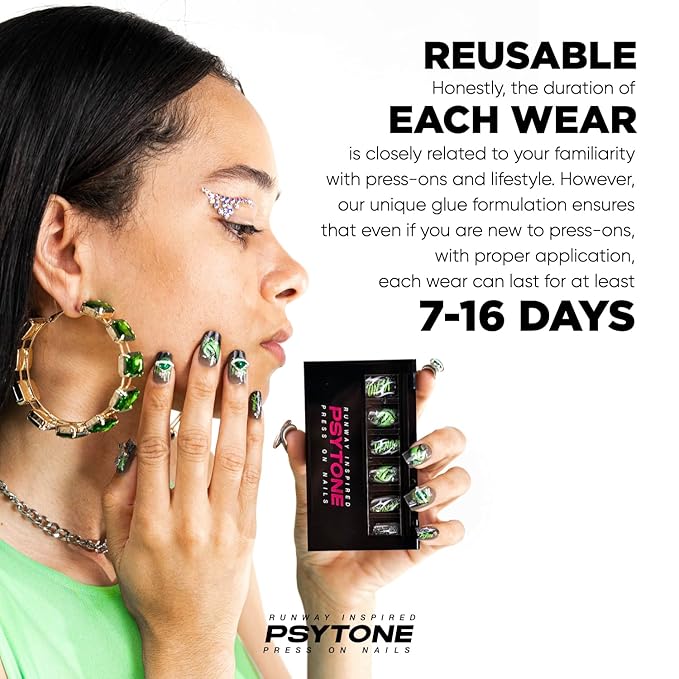 PSYTONE French Fake Nails Green Press on Nails Long Stiletto Acrylic Rhinestones False Nails Full Cover Rhinestones Nails for Women and Girls 30 PCS