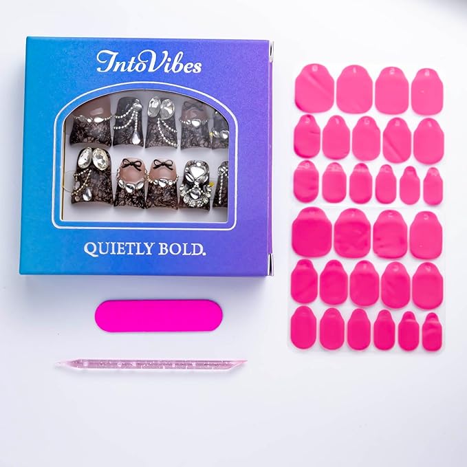 10 Pieces Luxury Acrylic Press On Nails Short Handmade Duck Nails, Black Thickened False French Nails, 3D Lace Texture, Large Rhinestones, Reusable Fake Nails, Acrylic Nails (S)