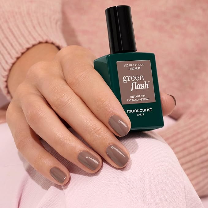 Manucurist Green Flash LED Freckles Brown Gel Nail Polish - Vegan, 12-Free, Plant-Based - Strengthens and Protects the Nail - Gel Polish - Made in France - 0.5 fl oz