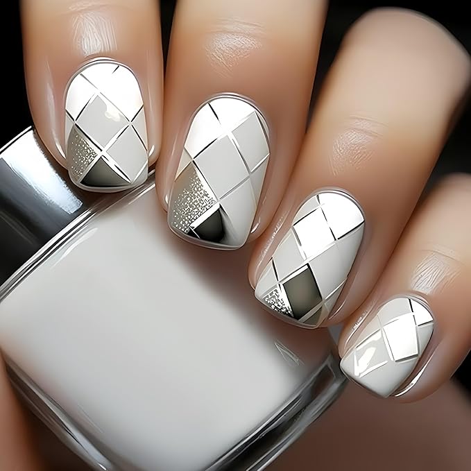 Gray and White Plaid Press on Nails Short Square Fake Nails Lined Plaid False Nail Design Full Cover Glitter Plaids Glossy Acrylic Nails for Women and Girls DIY Manicure Decoration 24Pcs