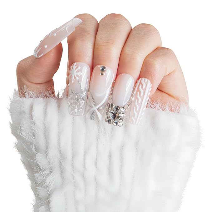 LOVFUL Short Press on Nails Snowlight Couture | Handmade Acrylic Press ons | Reusable Fake False Nails | Square Classic Regular 1.3in | H733-L
