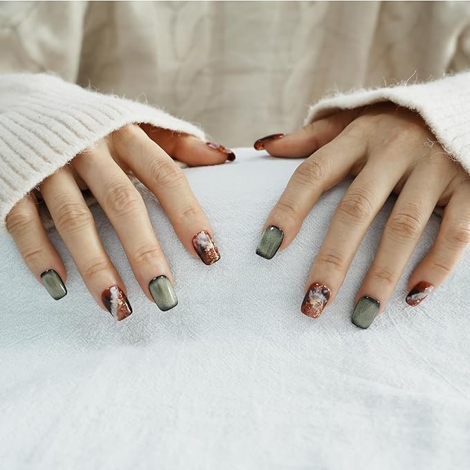 Dark Green Cat Eye Short Press On Nails Coffin, Watercolor Marble Ombre with Amber Glitter, Handmade 3D Fake Nails for Spring Summer, Party & Vacation (Medieval Fantasy,M)