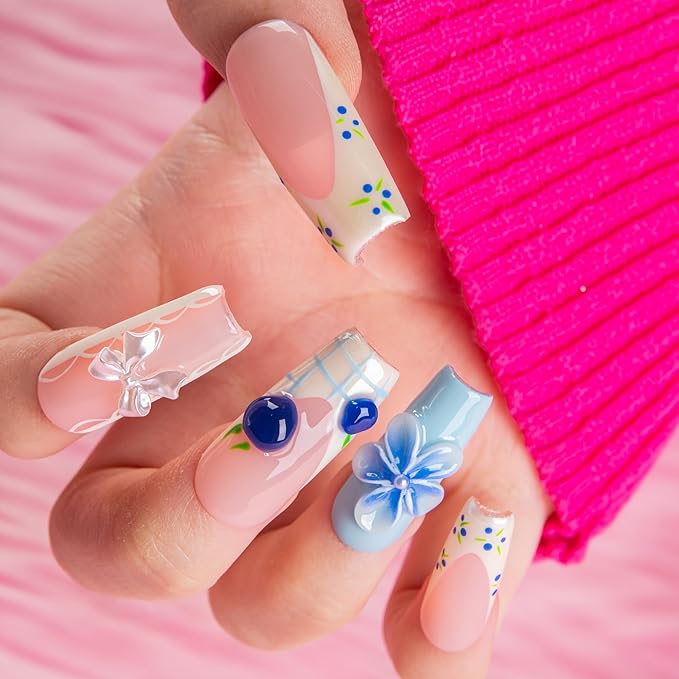LOVFUL Short French Tip Press on Nails Blueberry Bloom | Handmade Acrylic Press ons| Reusable Fake False Nails | Square Classic Regular 1.3in | H736-S