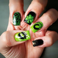 Short Square Press on Nails St. Patrick's Day Fake Nail with Winter Geen Designs False Nails Press Ons Gift for Women 24pcs
