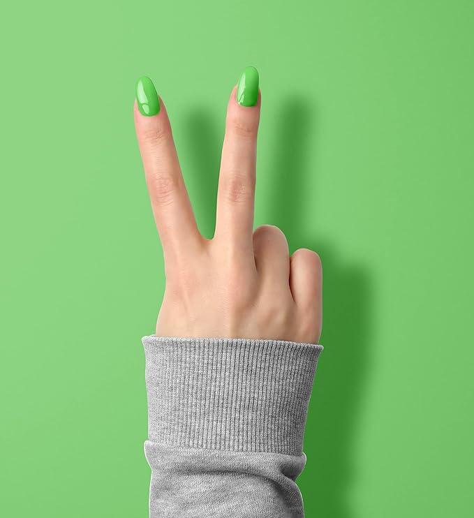 LeChat - Perfect Match Gel Polish - Anonymity - Green with Cream Finish - (0.5 Ounce) - Easy Application - Soak Off Formula