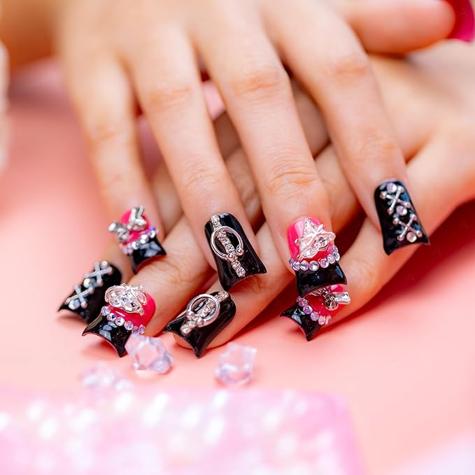 10 Pieces Luxury Acrylic Press On Nails Short Handmade Duck Nails, Black Thickened False French Nails, Punk-style Metal Accessories And Black Hearts, Reusable Acrylic Nails (S)