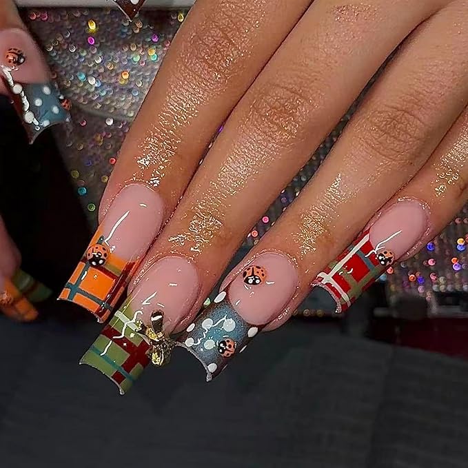 Long Press on Nails Square Fake Nails Red Artificial Nail Seeneey Gold Bow Designs CheckeredStick on Nail for Women 24pcs