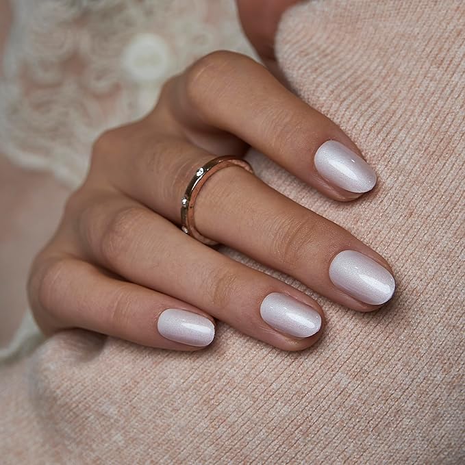 Curvlife Short Oval Press On Nails - Moonlight Pearly Shimmer Glossy White Pearl Press on Nails with Glue Natural Long Lasting Fake Nails False Nail Tips for Women