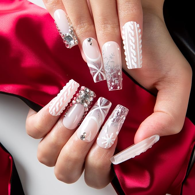 LOVFUL Short Press on Nails Snowlight Couture | Handmade Acrylic Press ons | Reusable Fake False Nails | Square Classic Regular 1.3in | H733-M