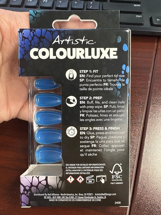 Artistic Colourluxe Press-On Tips - Kit Colourluxe Press-On Tips - Kits Nails - 30 Nails (Peek-A-Moo!, Kit)