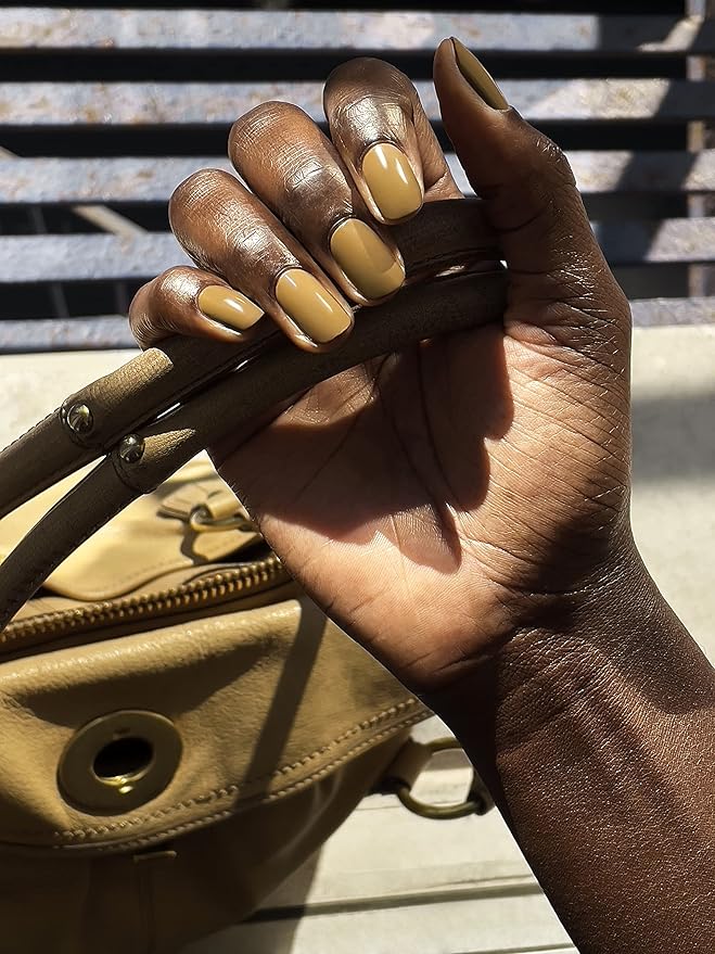 essie vegan nail polish, Off The Grid, fall 2022 collection, warm, mushroom brown