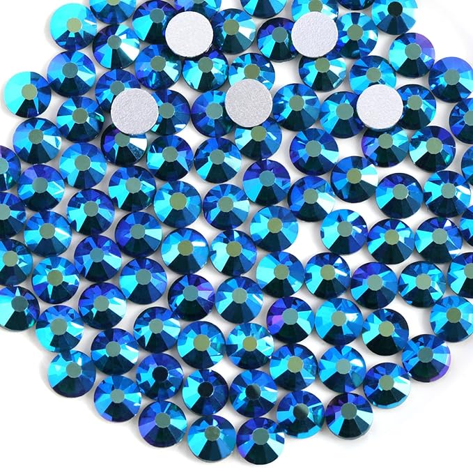 Beadsland 1440pcs Flat Back Crystal Rhinestones Round Gems for Nail Art and Craft Glue Fix, Emerald AB, SS12, 3.0-3.2mm