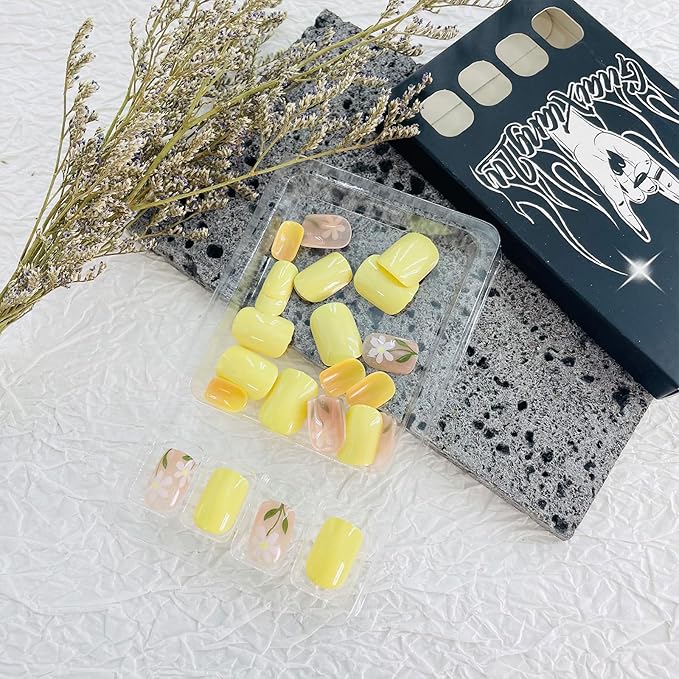 Short Press on Nails Square Fake Nails with Designs Flower Artificial Nails Yellow False Nails Summer Acrylic Nails Press ons Glossy Full Cover Stick on Nails for Women Girls 24Pcs
